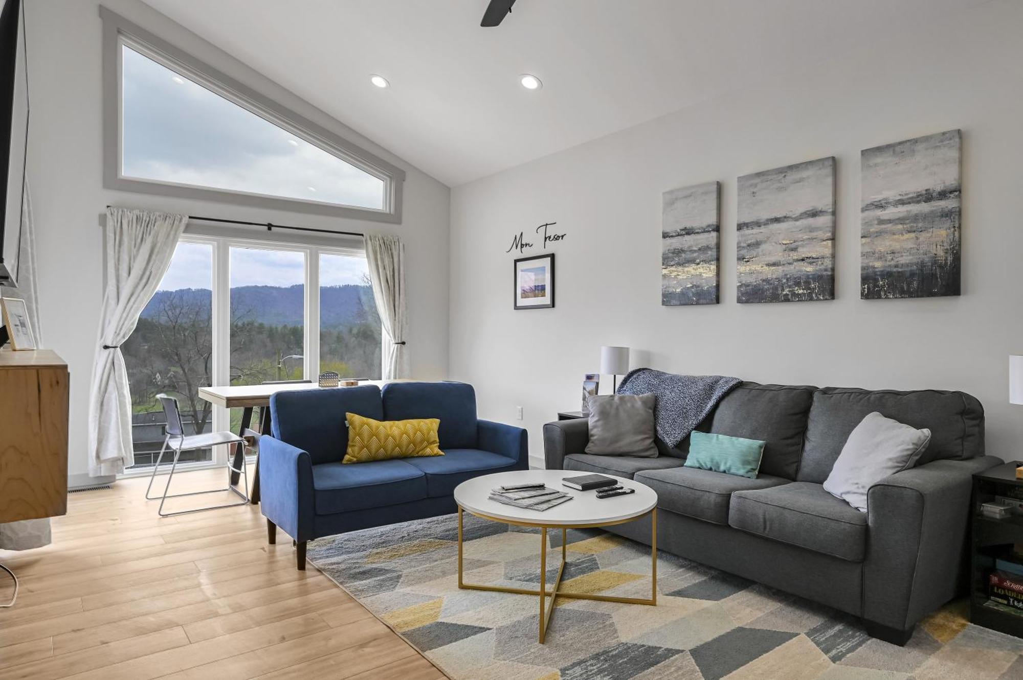 Mon Tresor, Modern Mountain Views With Deck Villa Weaverville Exterior photo