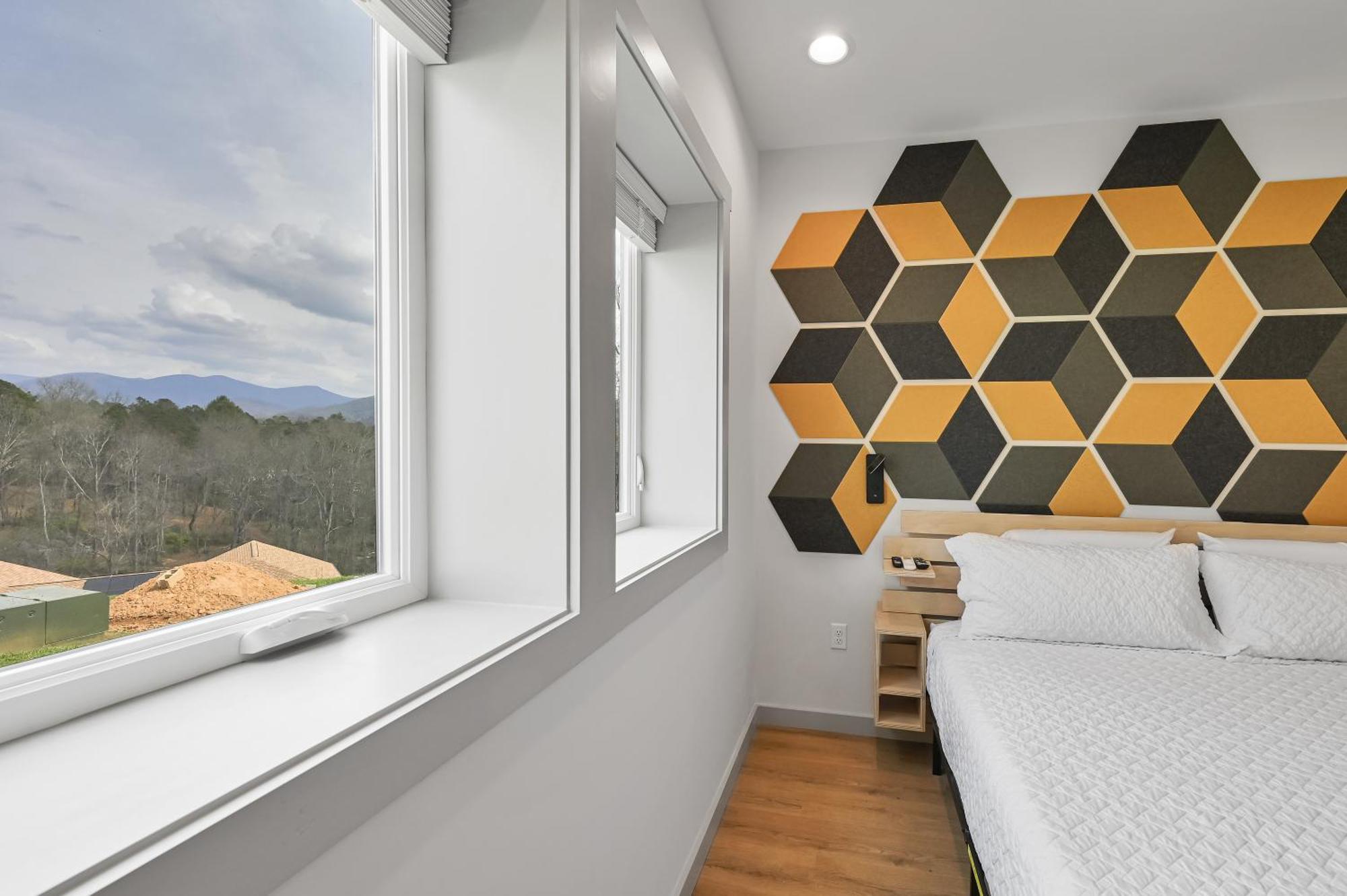 Mon Tresor, Modern Mountain Views With Deck Villa Weaverville Exterior photo